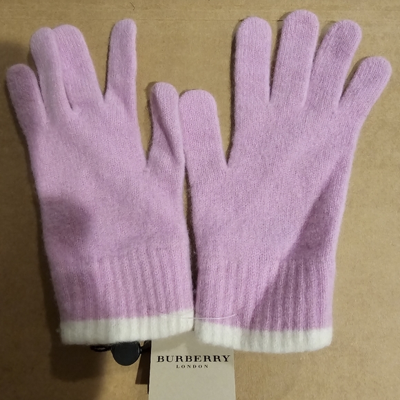 Women's burberry mittens - Picture 1 of 3